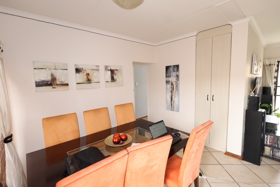 2 Bedroom Property for Sale in Hillside Free State